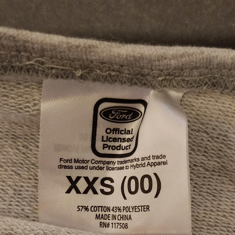 Bronco Slouchy Gray Swearshirt, Red Bronco Emblem, Female Size XXS, NWT, Gift - Picture 7 of 11